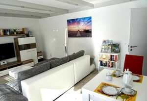 Ferienwohnung Piller **** – Neu renovierte Nichtraucher-Ferienwohnung für Zwei mit Sonnenterrasse