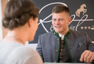 Wander & Aktivhotel Rösslwirt – WALD. GENUSS. HEIMAT – Ferienwohnung mit zwei getrennten Schlafzimmern