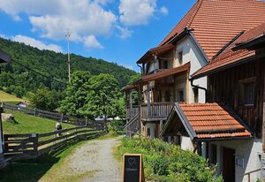 Kräuterhof – Apfelblüte