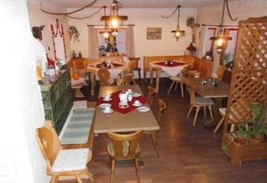 Gästehaus Kirner – Doppelzimmer mit Frühstück online