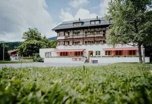 Hotel &  Restaurant Alpenrose Bayrischzell – Gemütliches Doppelzimmer (16m²)