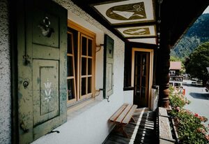 Hotel &  Restaurant Alpenrose Bayrischzell – Gemütliches Doppelzimmer (16m²)