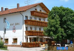 Gasthof Appartementhaus Söll`n – 3-Raum-Appartement Typ 3 für 5 Personen mit Badewanne und 2 Schlafzimmern