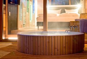 Euler Naturhotel – Chalet Woidhaisl mit Whirlpool