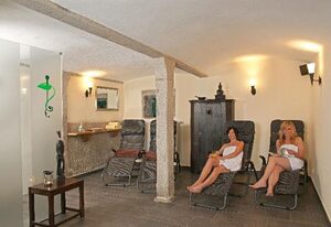 Ferienwohnungen Wald und Wiese – Ferienwohnung Wiese mit überdachter Außenlounge