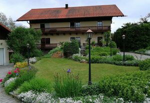 Ferienwohnungen Schmid – Ferienwohnung mit eigenem Eingang