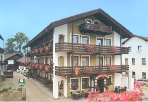 Hotel Pension Bräukeller – Doppelzimmer im 3. Stock