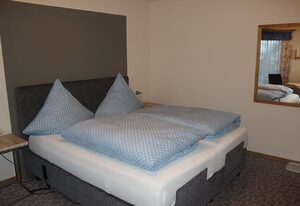 Zur Waldesruh – DH ohne Balkon in ruhiger Lage