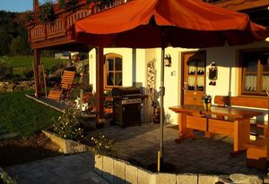Am Postgarten – Ferienwohnung im Bayerischen Wald mit Garten und Wellnessdusche