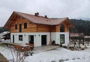 Ferienwohnung Schwarz – Ferienwohnung mit Terrasse
