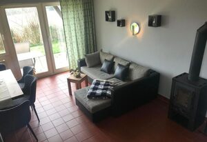 Ferienbungalow mit Blick auf das Wasser
