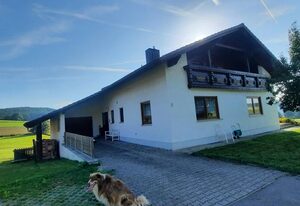 Ferienwohnung Wenzl – Ferienwohnung mit Balkon 115 qm