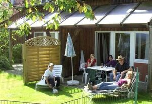 in Zandt mit Grill, Garten und Terrasse