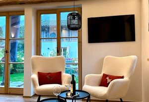DIE ZWEI CHALETS am Tegernsee – s'Gloane