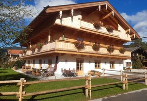 Ferienwohnungen Bergbleamal – Ferienwohnung 5 Edelweiß Balkon