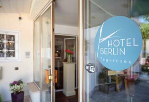 Hotel garni Berlin – Dreibettzimmer 1