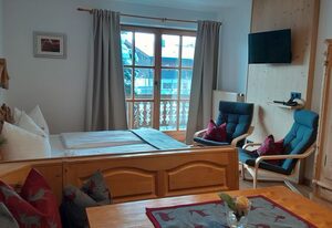 Ferienwohnung Uschi an der Rottachbrücke – Ferienwohnung Uschi mit Südbalkon