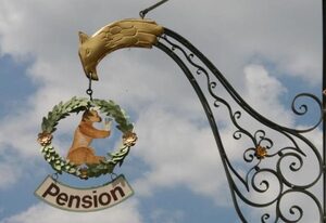 Pension Holzapfel – Doppelzimmer mit WLAN, 16qm