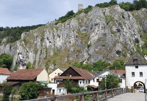Ferienwohnung Schäffer – Ferienwohnung mit Klimaanlage und Freisitz im Garten