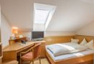 Landhotel Schöll GmbH – Einzelzimmer Kategorie B