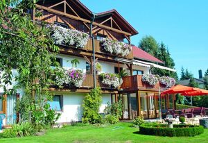 Gästehaus Köglmaier – Einzelzimmer Nr. 8 mit kostenlosem Wlan