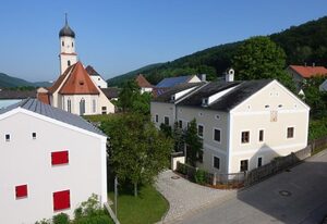 Fewo Lehner – Ferienwohnung Felsenblick mit Balkon