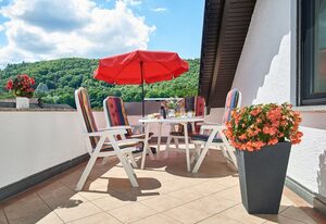 Ferienwohnungen Fanderl – Ferienwohnung 2 mit Balkon und Burgblick