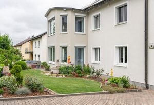 Ferienwohnung Putzer – Ferienwohnung 90qm im Erdgeschoss mit Wintergarten