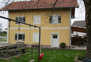 Ferienhaus Mühlfeldner – Ferienhaus 86 qm, 2 Schlafzimmer, Wohnzimmer mit Schlafcouch, Terrasse und Garten