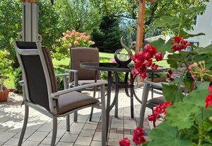 Ferienhaus Mühlfeldner – Ferienhaus 86 qm, 2 Schlafzimmer, Wohnzimmer mit Schlafcouch, Terrasse und Garten