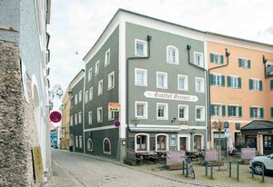 Gasthof Greimel – 16 Ruhiges Doppelzimmer mit Salzachblick, TV, DU/WC, Nichtraucher