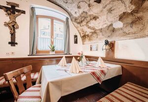 Gasthof Greimel – 16 Ruhiges Doppelzimmer mit Salzachblick, TV, DU/WC, Nichtraucher