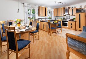 Siglbauernhof – Fewo 4 Salzburg 40 qm bis 3 Pers., Wohnschlafraum mit Doppelbett, Balkon