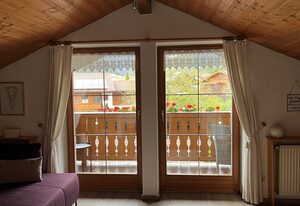 Ferienwohnung Aigner – Ferienwohnung 1-4 Pers., 65 m², 2 SZ, Wohnzimmer, Kochnische, 2x  Dusche/WC, Balkon