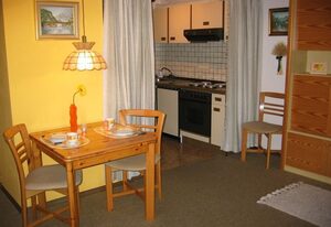 Ferienwohnung Hirschfelder – Ferienappartement  für 1-2 Personen, ca. 38 qm, Balkon