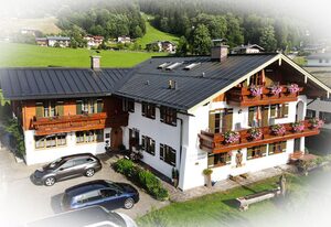 Ferienwohnung am Brandnerfeld – Ferienwohnung Hoher Göll, 1 bis 2 Personen, 34 qm, Balkon, Mansardenwohnung