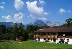 Gästehaus Schmuckenhof – Ferienwohnung 2 Watzmann für 1-2 Personen