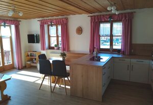 Haus Mooslechner Ferienwohnung Zuhaus – Ferienwohnung Zuhaus, 76m², 2 Schlafzimmer, Balkon, TV, 4 Sterne, 4 Pers.