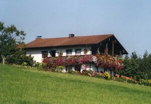 Haus Baumgartner – Ferienwohnung 65 qm, 2 Schlafräume, Wohnküche, Terrasse, TV, max. 4 Pers.