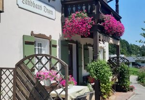Landhaus Degen – Doppelzimmer Nr. 2 mit Dusche/WC, Balkon, TV, Fön, Radio