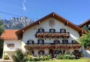 Kastnerhof – Ferienwohnung Bergblick 55 qm, 2 Schlafzimmer, Küche, Balkon, TV, 4 Pers.