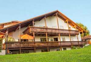 Auszeit-Wohnungen – Wohnung mit Erkerzimmer