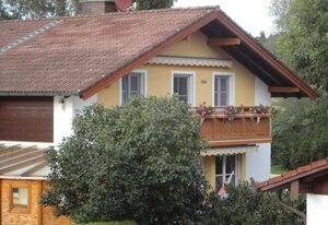 Haus Fiedler – Ferienwohnung bis 4 Personen, 90 qm, 2 große Schlafzimmer, Balkon