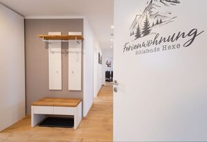 Ferienwohnung Hoffmann-Schiffer – Fewo Schlafende Hexe, 1-6 Pers., 100 m², 2SZ, 1WoSZ, DU/WC Badewanne,Bk