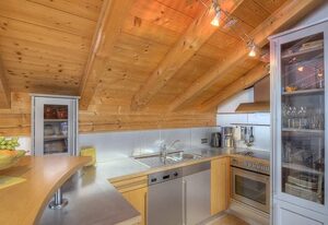 Haus Hager – Ferienwohnung im Dachgeschoss mit Südbalkon