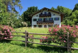 Ferienwohnung Mühlenweg – Ferienwohnung 118 qm mit Garten und Terrasse