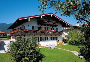 Landhaus Schmid – Ferienwohnung Nr. 4, Schlafende Hexe, für 1 bis 2 Personen, 50 qm