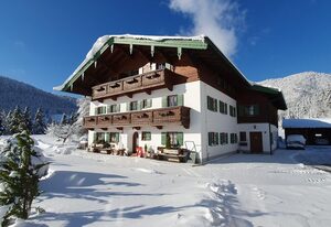Prümbachhof – Ferienwohnung links