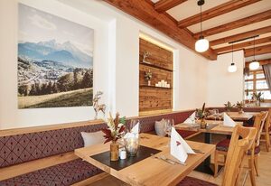 Hotel Neuhäusl – Einzelzimmer 18 qm, mit Balkon