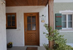 Haus Ambros – Ferienwohnung klein (C) 42 qm, 1 Schlafzimmer, Wohnküche, Balkon